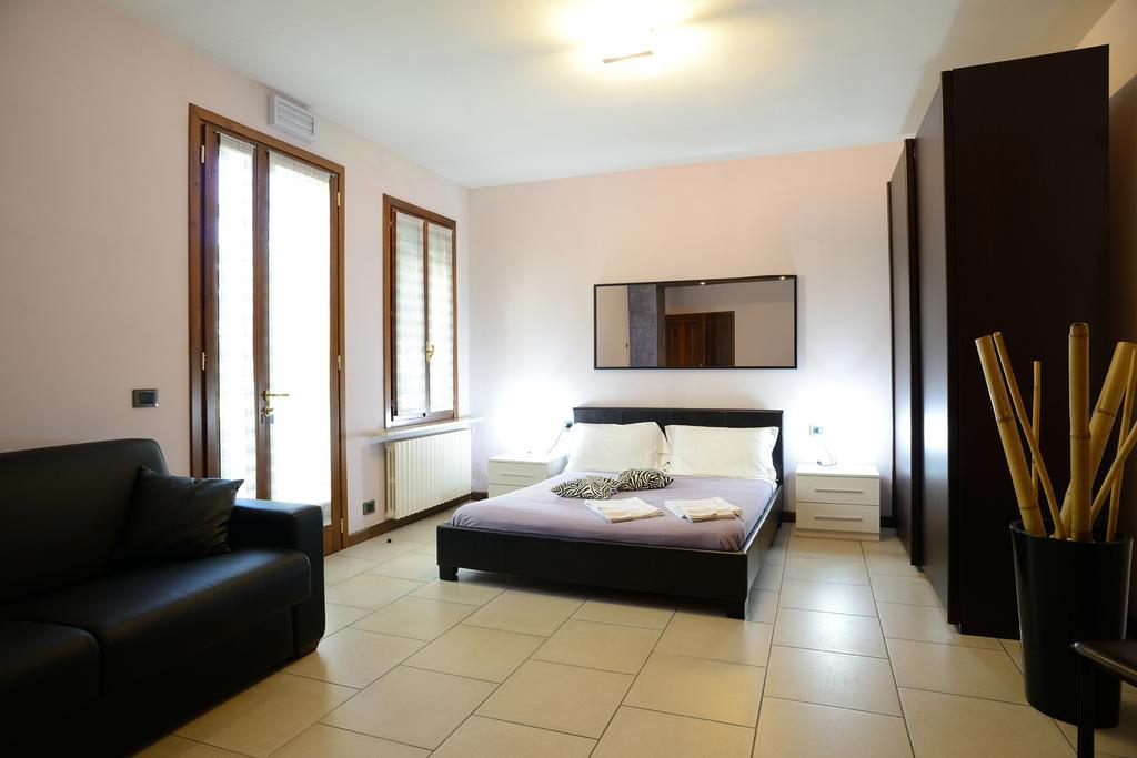 Agriturismo Corte Acconi Mantua Exterior foto